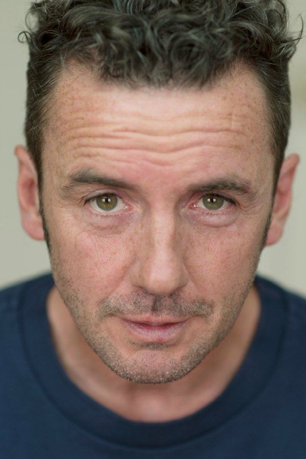 Jay Simpson – Foto