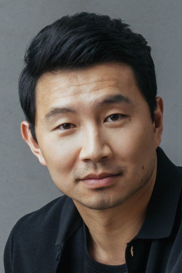 Simu Liu – Foto