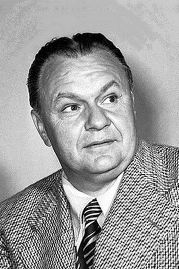 Clyde Geronimi – Foto