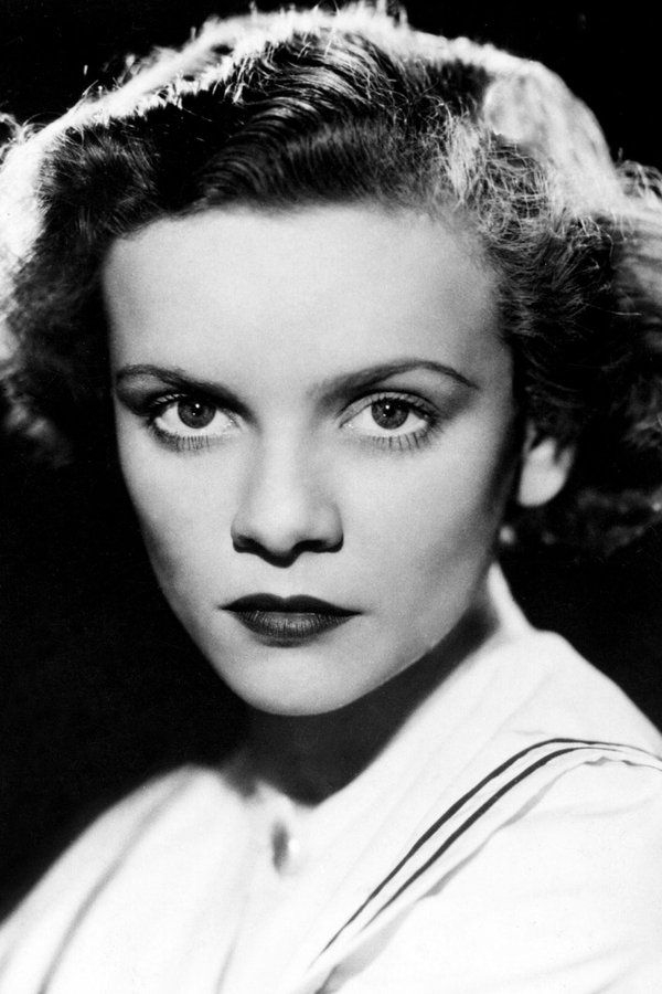 Nova Pilbeam – Foto