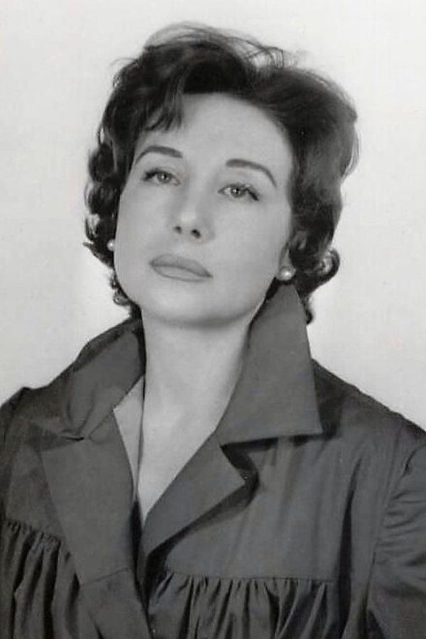 Mary Carrillo – Foto