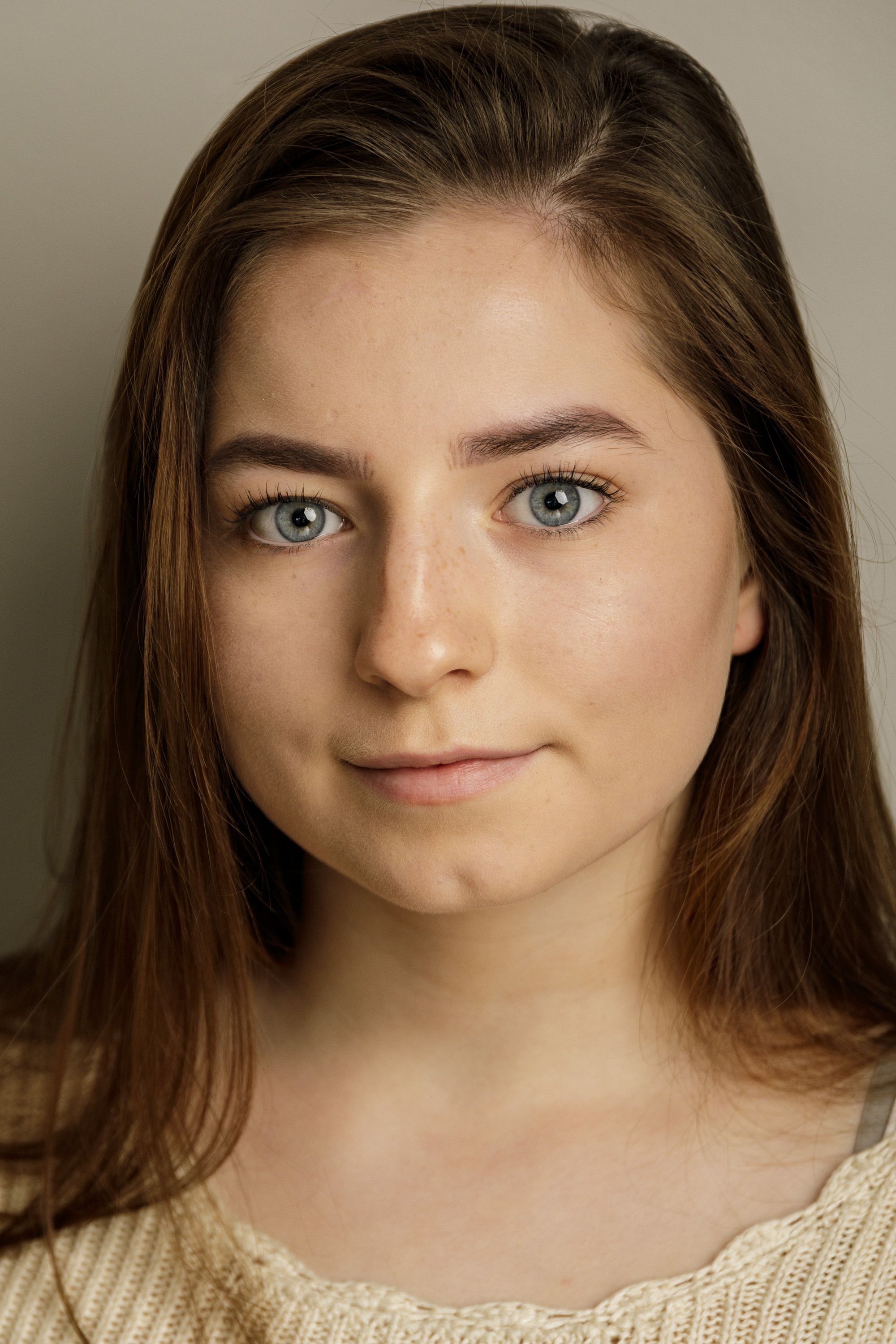Hazel Doupe – Foto
