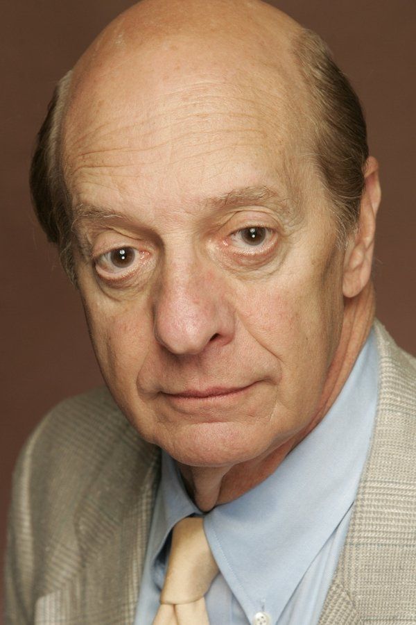 Basil Hoffman – Foto