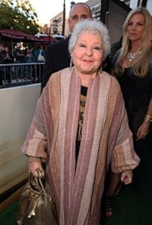 Estelle Harris – Foto