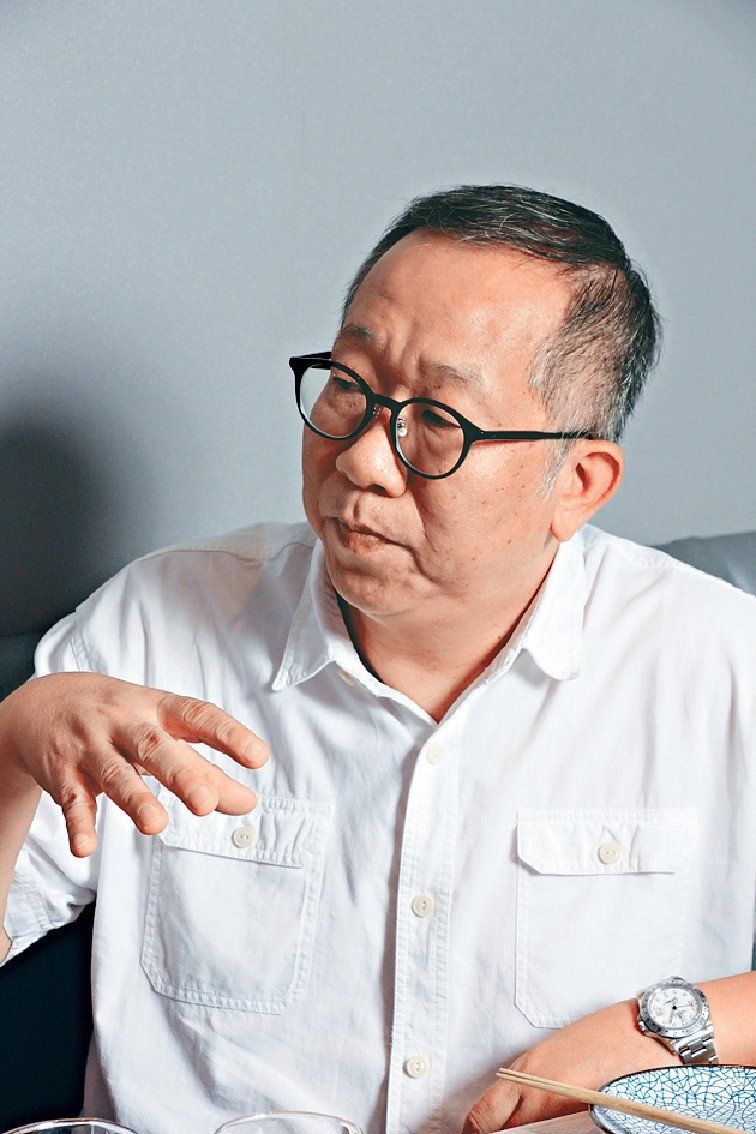 Law Wing-Cheong – Foto