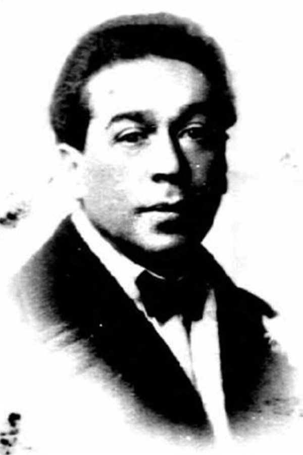 Edgar Allan Woolf – Foto