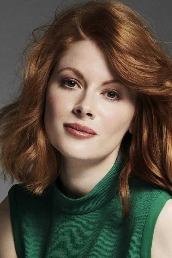 Emily Beecham – Foto