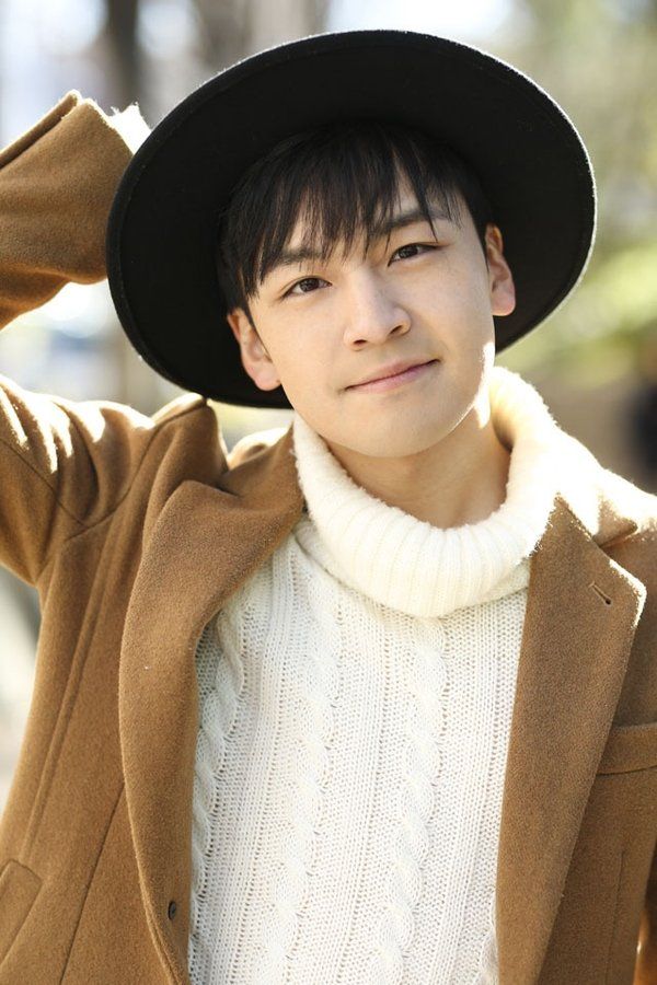 Tomohiro Yamaguchi – Foto