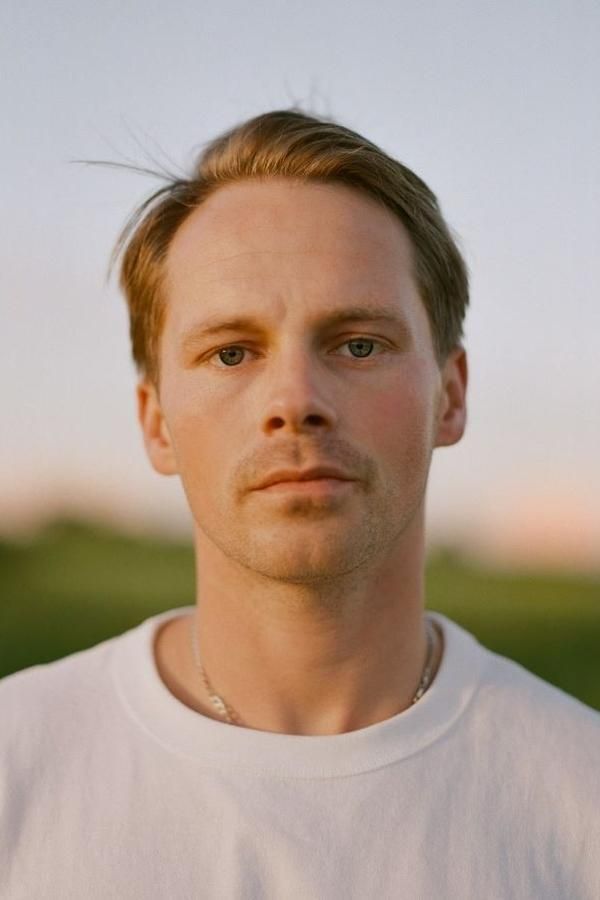 Sam Strike – Foto