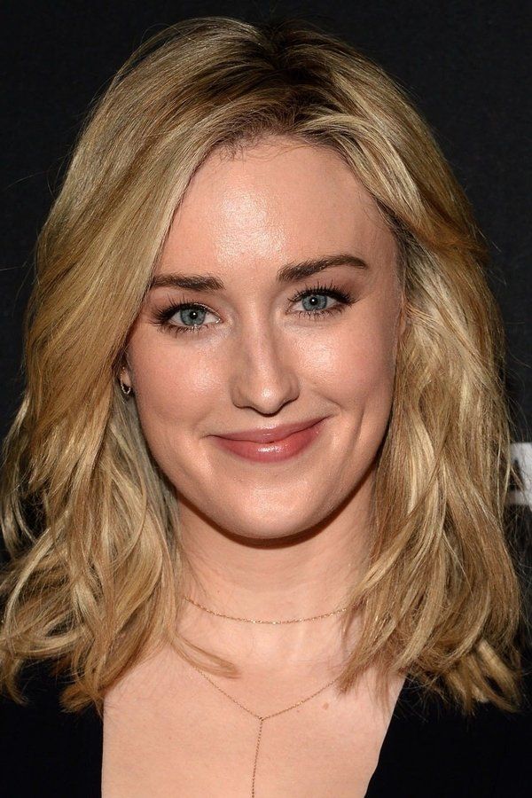 Ashley Johnson – Foto
