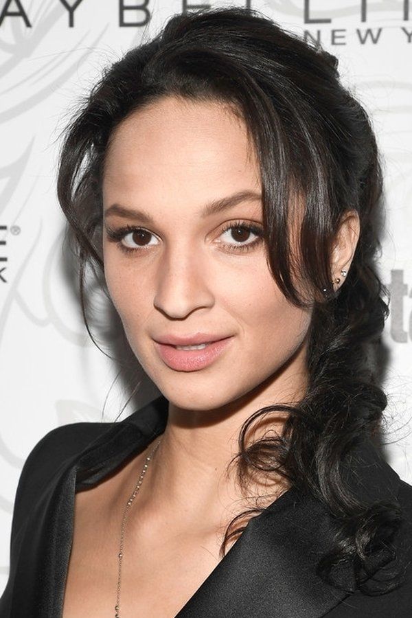 Ruby Modine – Foto