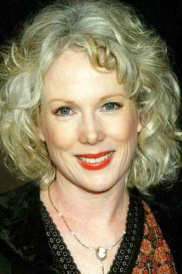 Julia Duffy – Foto