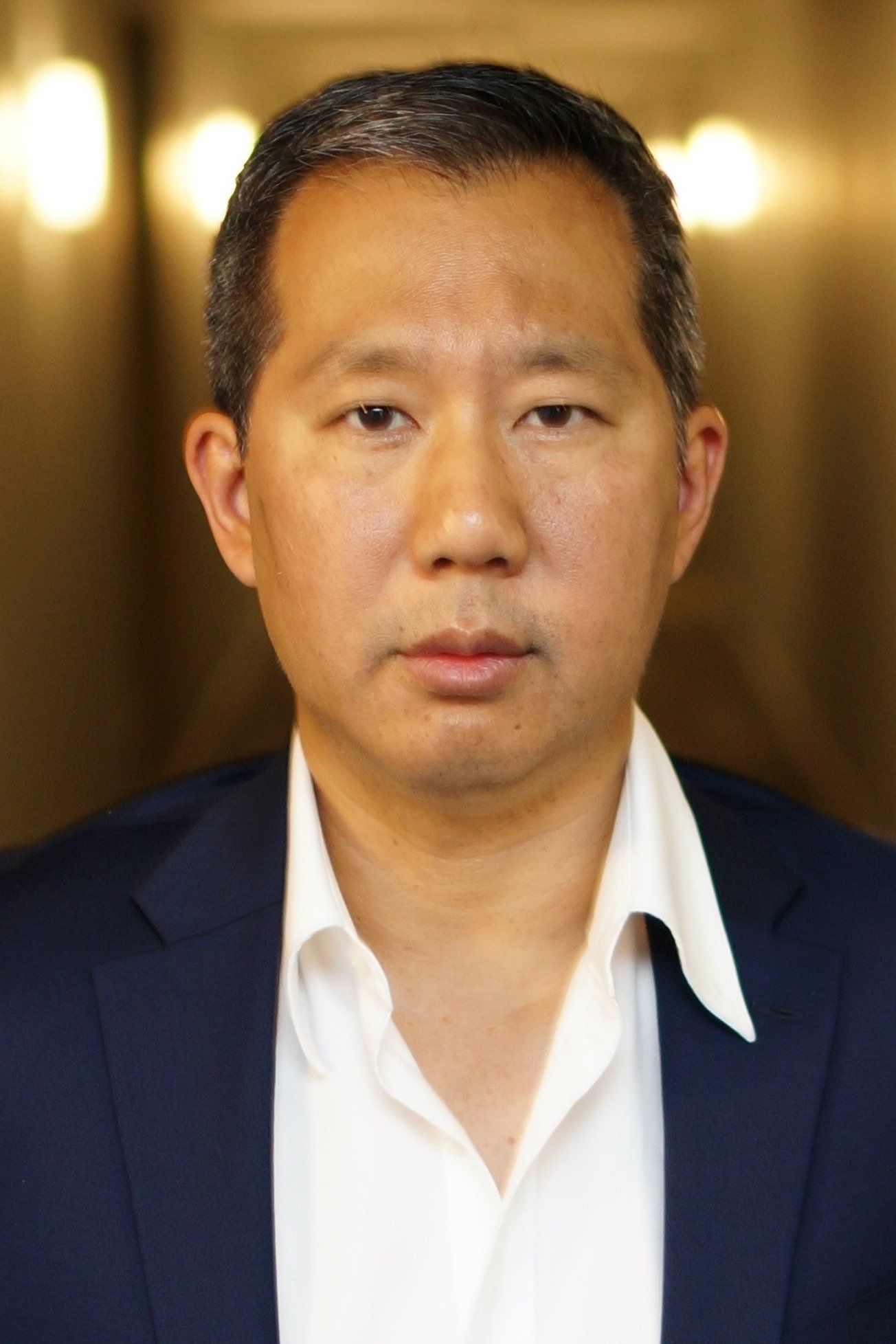 Elbert Kim – Foto