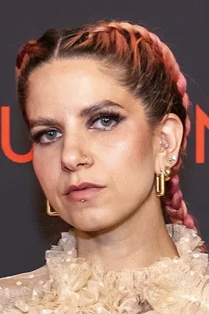 Caitlin Cronenberg – Foto