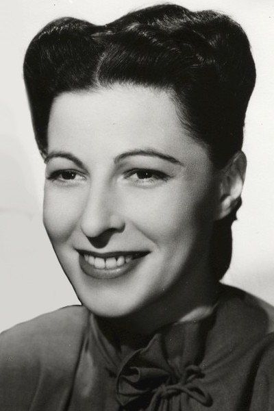 Sylvia Fine – Foto