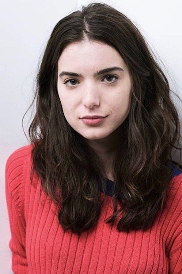 Dylan Gelula – Foto