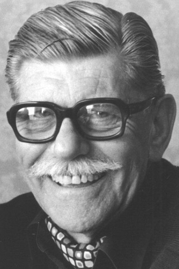 Deryck Guyler – Foto