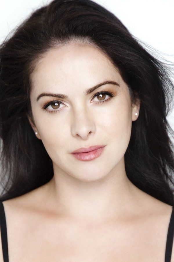 Sonya Macari – Foto